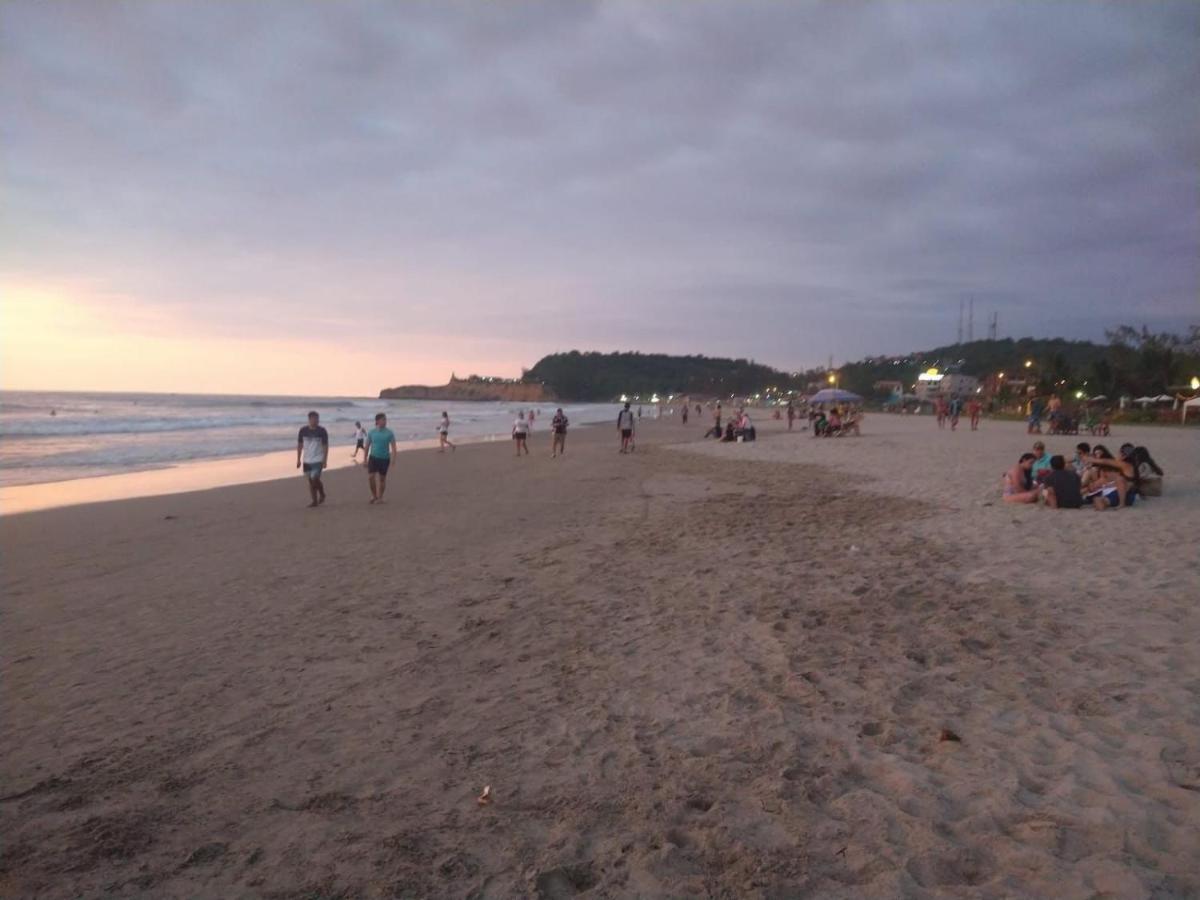 Hostal Moai Montañita Zewnętrze zdjęcie