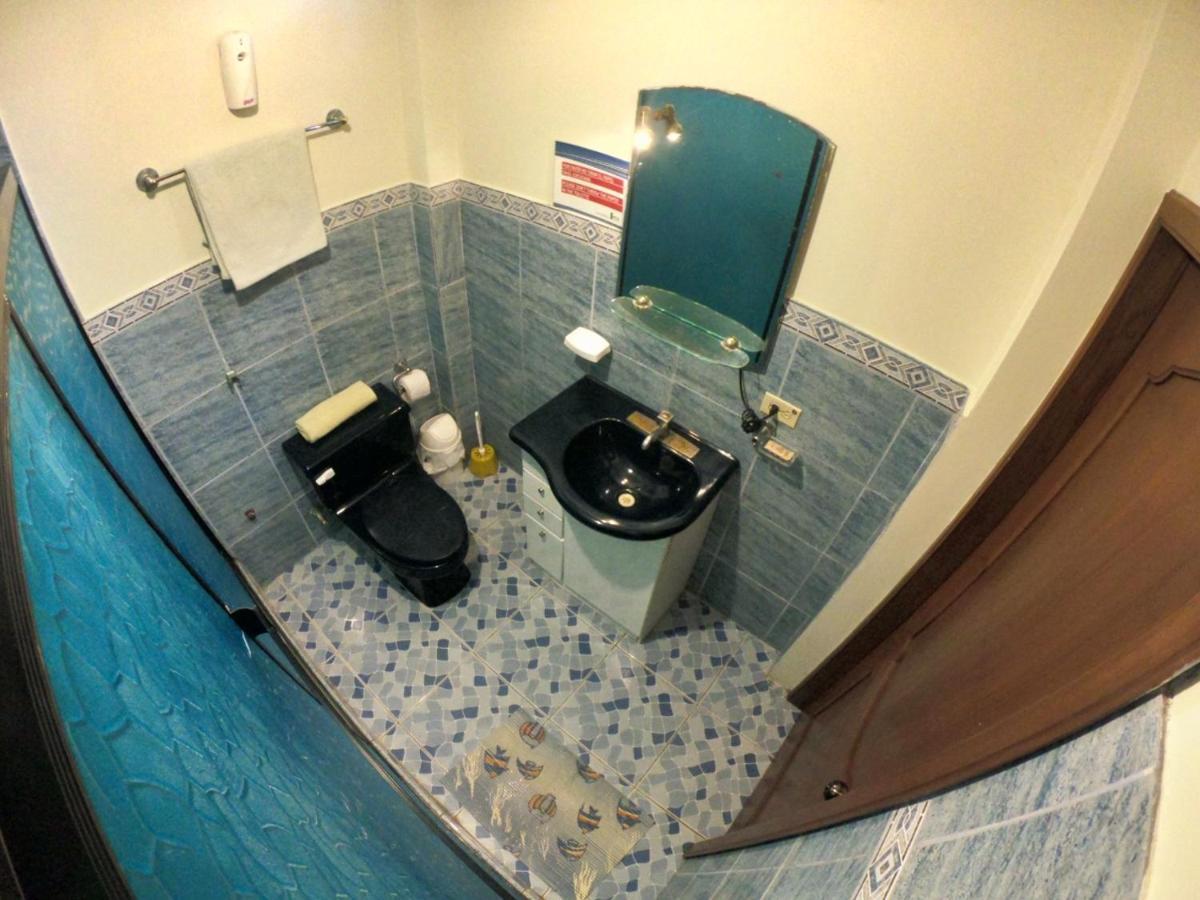Hostal Moai Montañita Zewnętrze zdjęcie