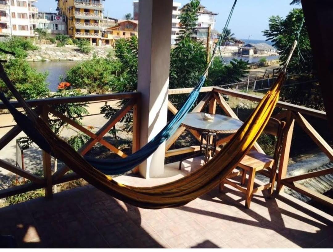 Hostal Moai Montañita Zewnętrze zdjęcie