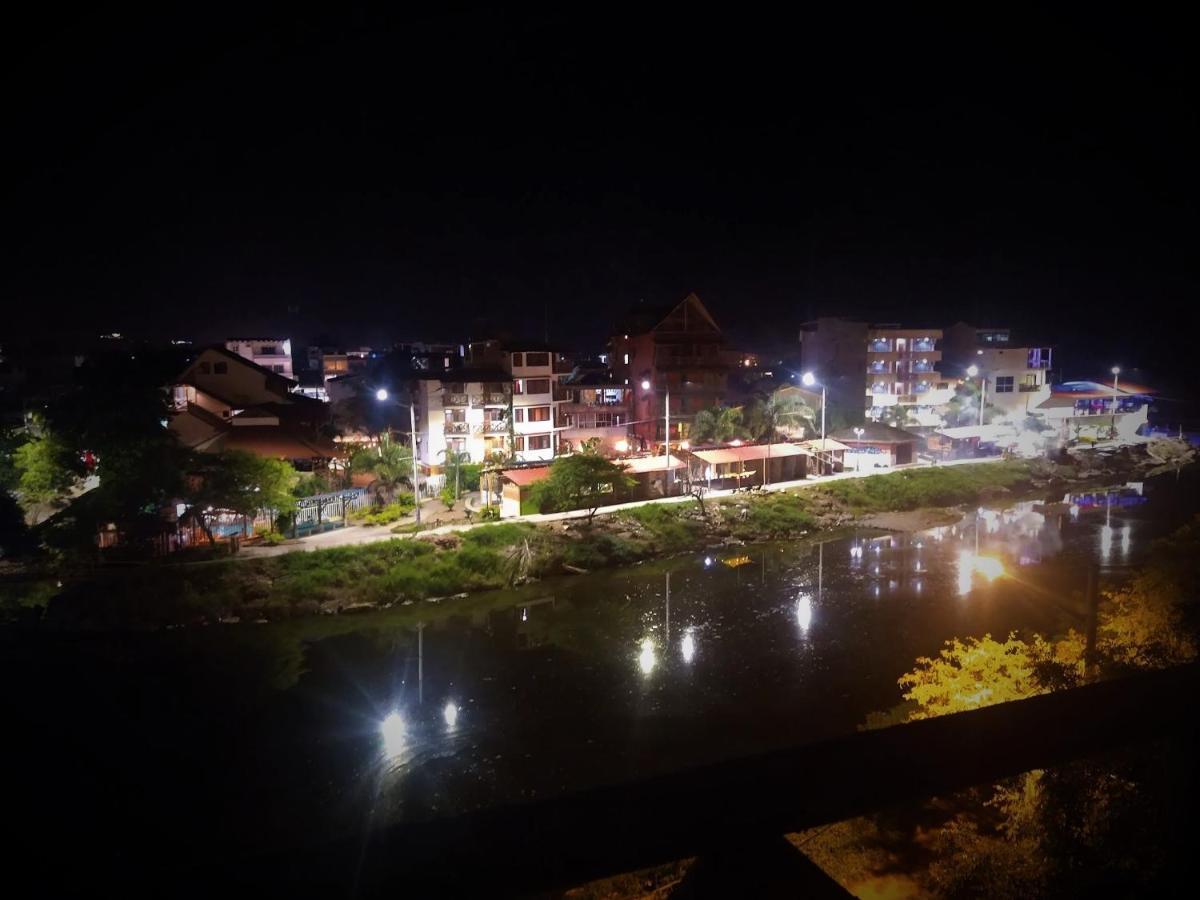 Hostal Moai Montañita Zewnętrze zdjęcie