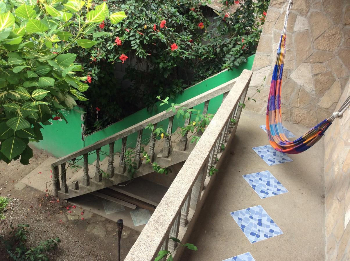 Hostal Moai Montañita Zewnętrze zdjęcie