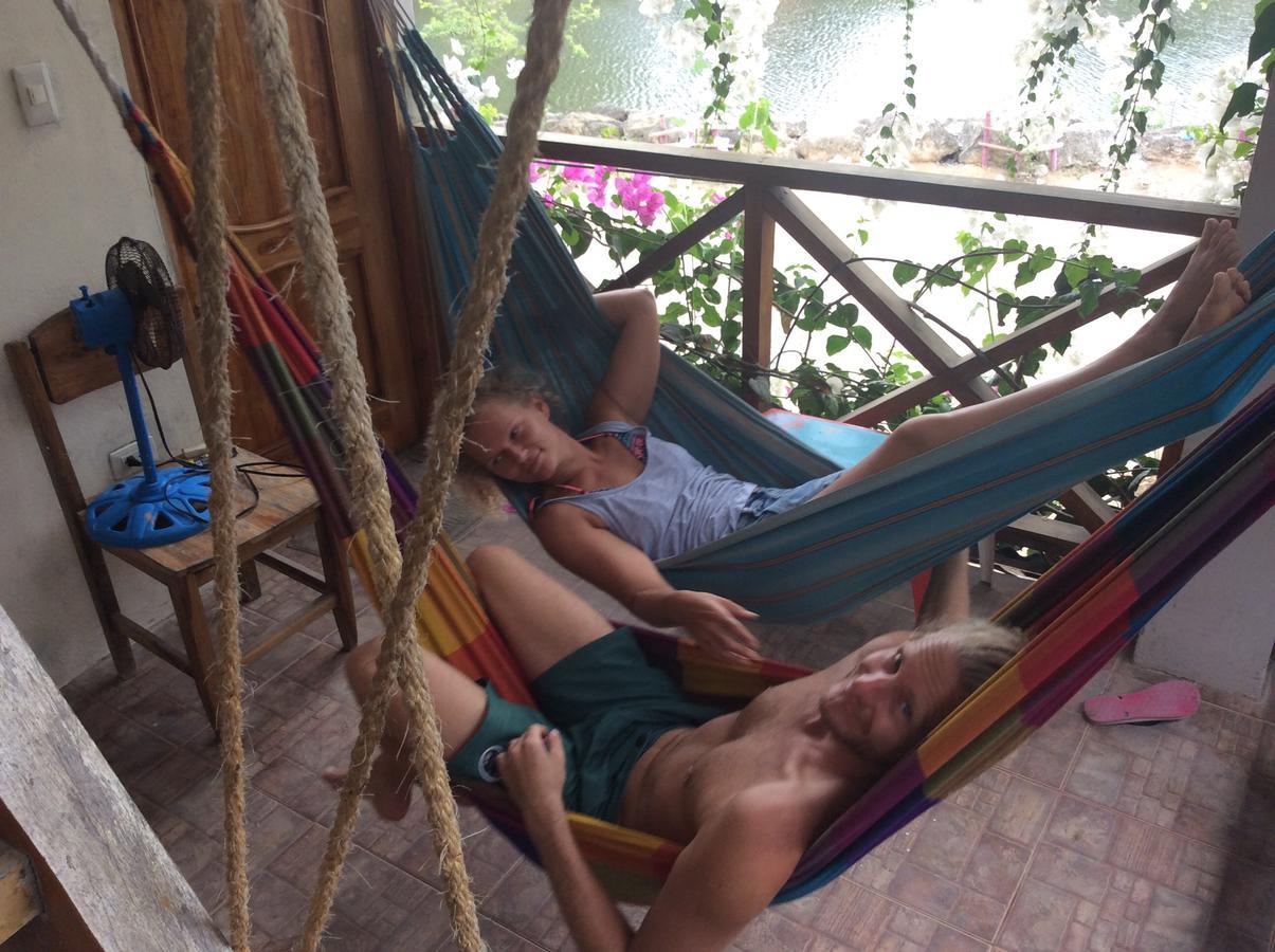 Hostal Moai Montañita Zewnętrze zdjęcie