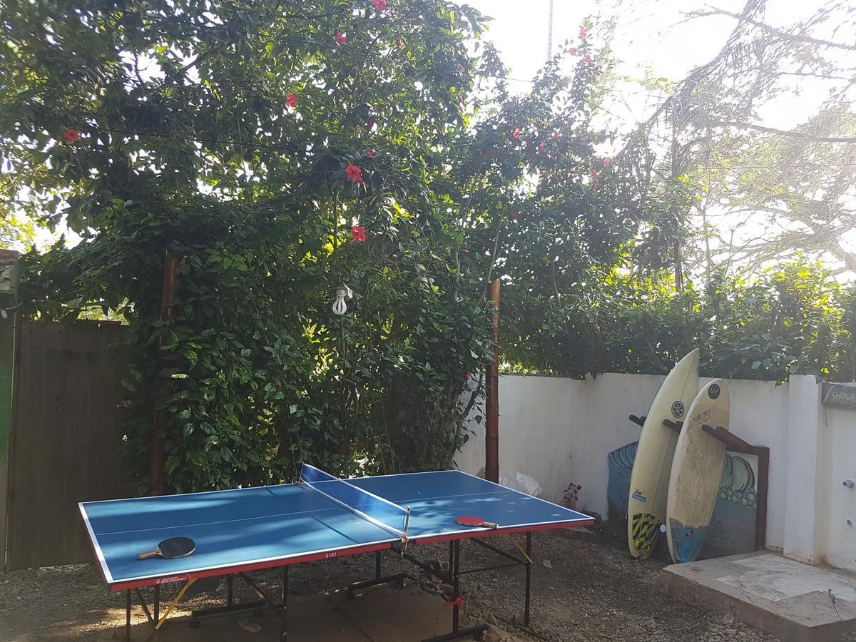 Hostal Moai Montañita Zewnętrze zdjęcie