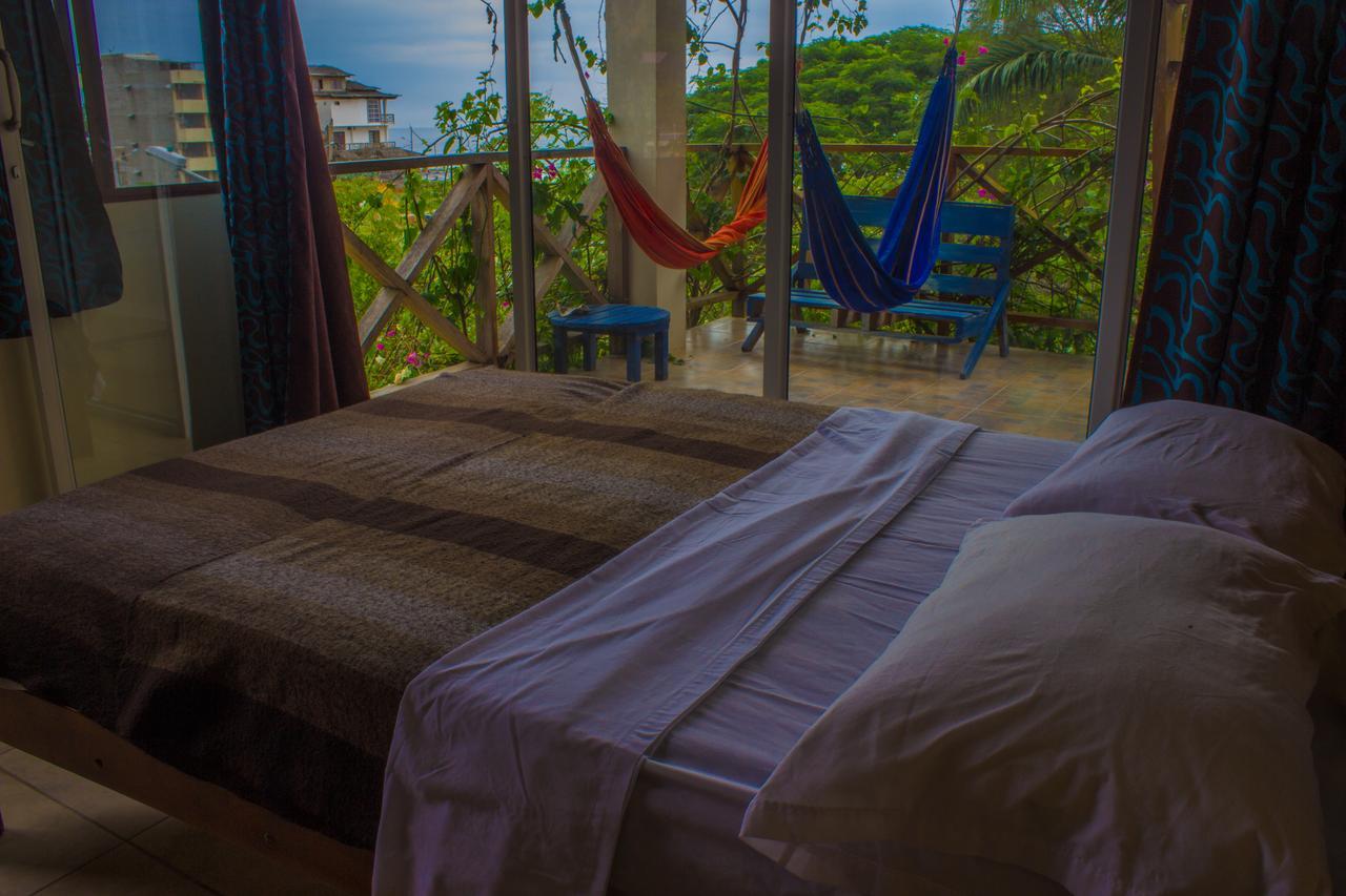 Hostal Moai Montañita Zewnętrze zdjęcie